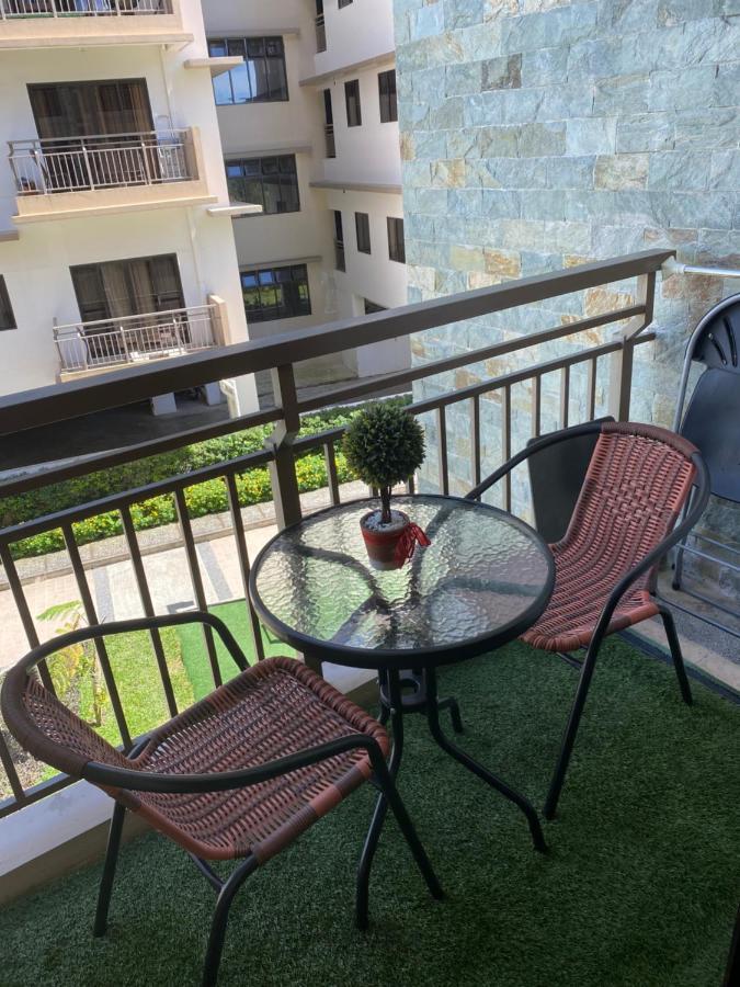 Near Johnhay Minesview Fast Wi-Fi Netflix Balcony Apartamento Baguio City Exterior foto