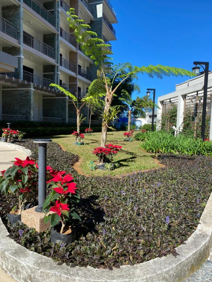 Near Johnhay Minesview Fast Wi-Fi Netflix Balcony Apartamento Baguio City Exterior foto