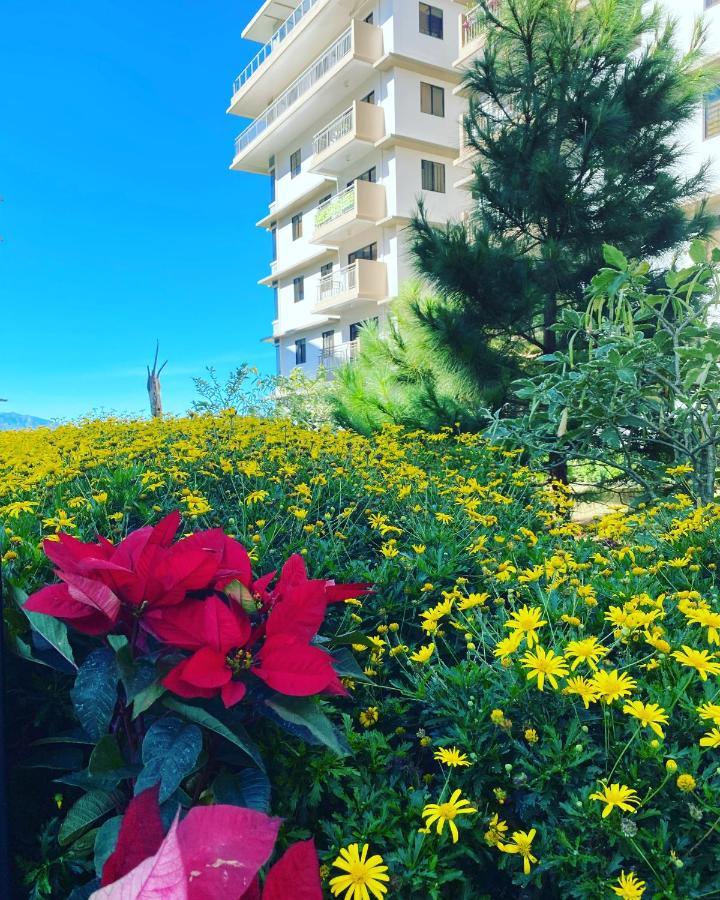 Near Johnhay Minesview Fast Wi-Fi Netflix Balcony Apartamento Baguio City Exterior foto
