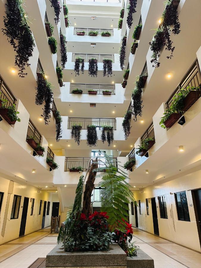 Near Johnhay Minesview Fast Wi-Fi Netflix Balcony Apartamento Baguio City Exterior foto